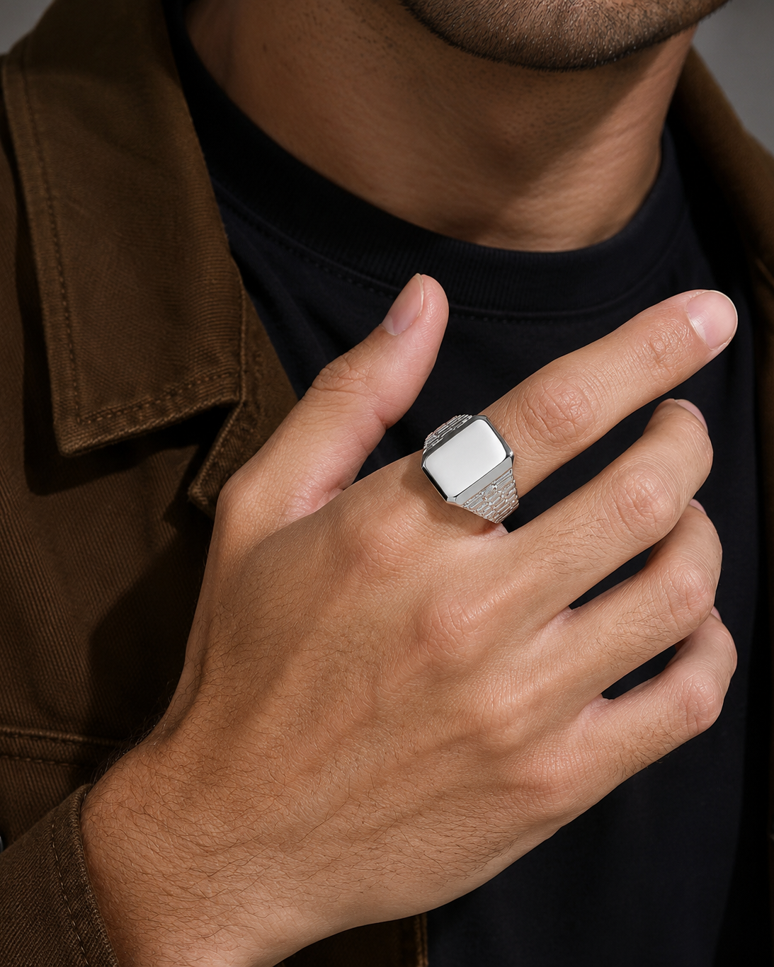 Aegon silver-coloured men's signet ring with wide, flat top