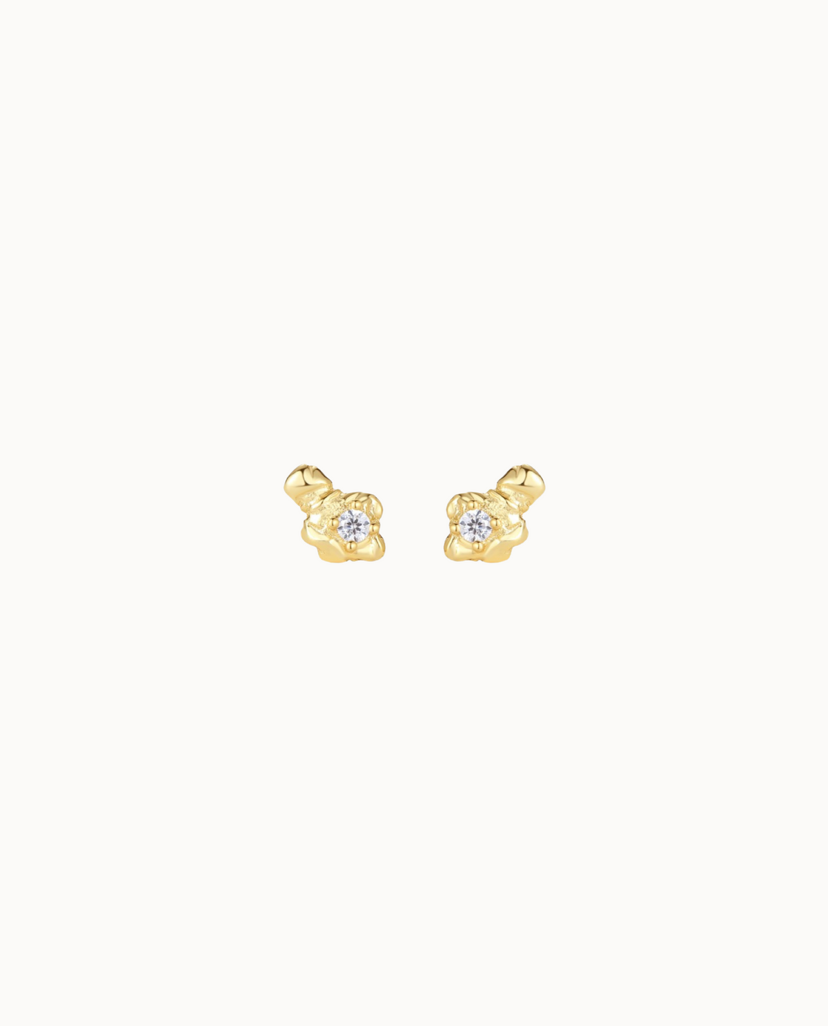 Azure Petite Studs i 18K forgyldt sterlingsølv fra Elements kollektionen