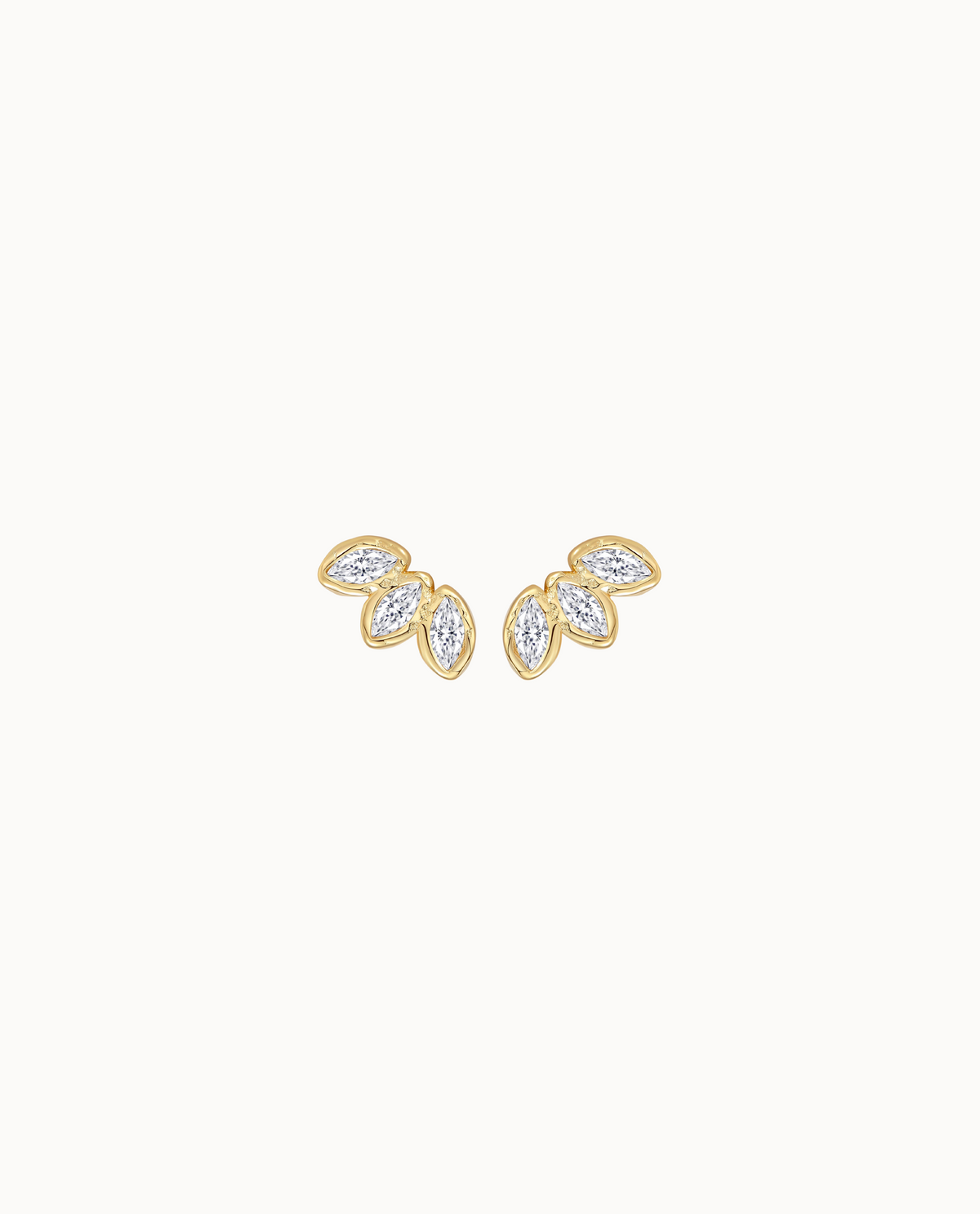 Hepa Petite oorknopjes in 18K verguld sterling zilver met drie bladvormige zirkonen