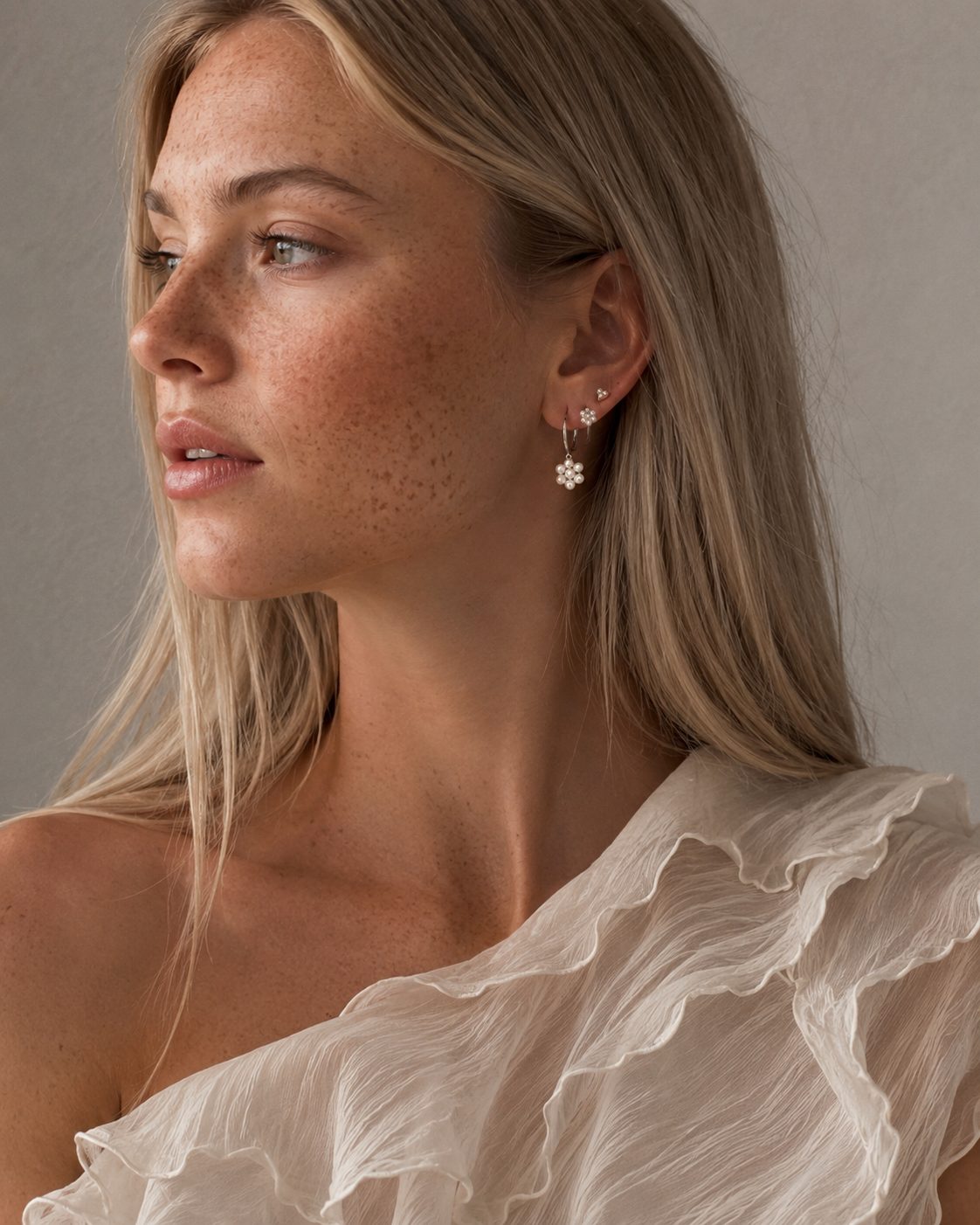 Lotus creoler i 925 sterlingsilver från Tidal Blossom-kollektionen