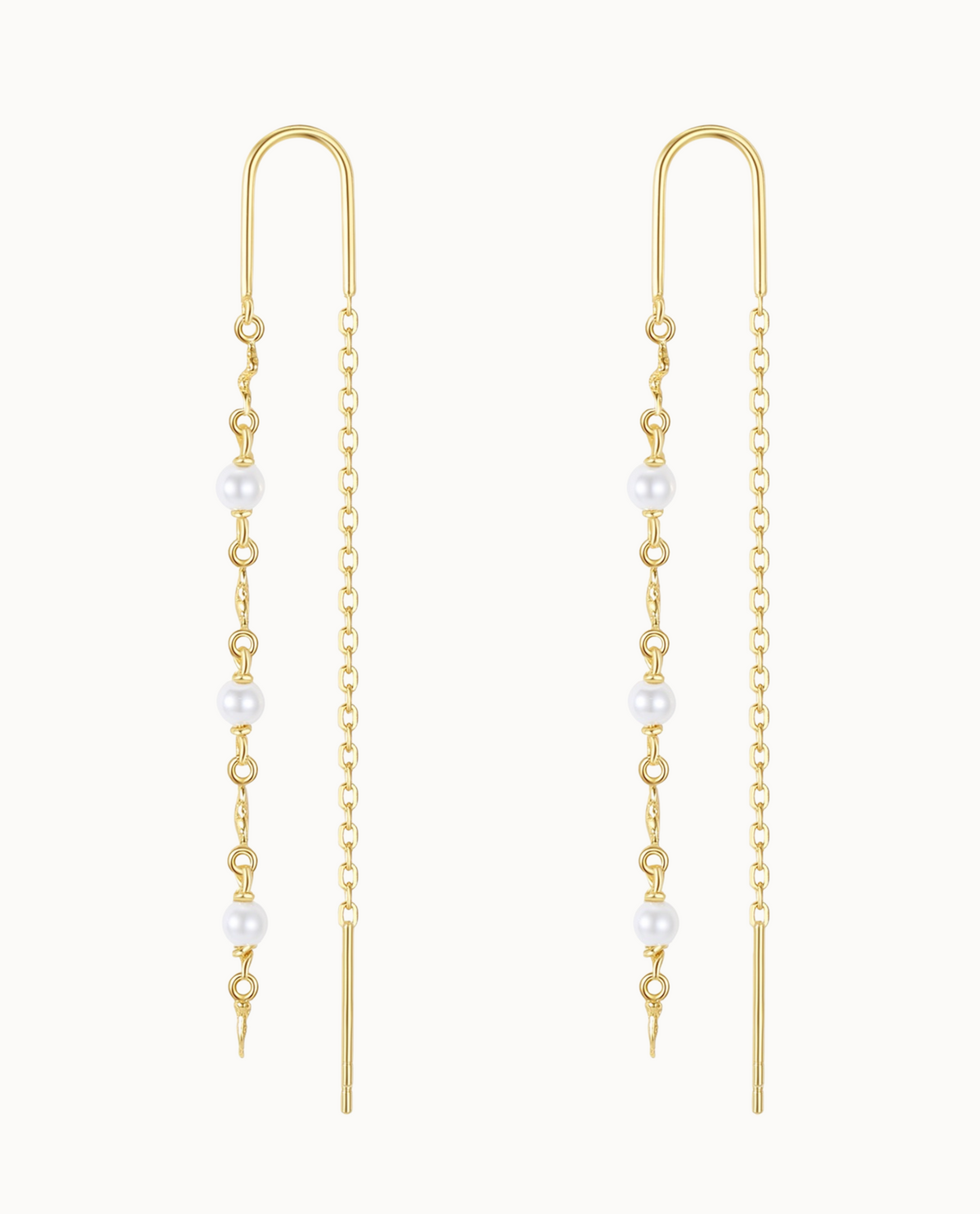 Mara Earrings – lange, schmale Ohrringe aus 18K vergoldetem Sterlingsilber mit kleinen Perlen