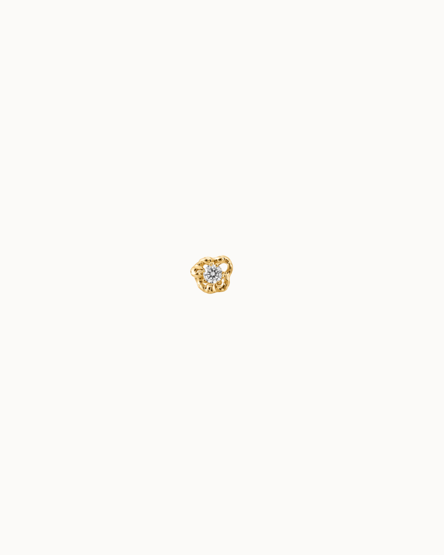 Single Naiad Diamond stud in 14K gold with lab-grown diamond
