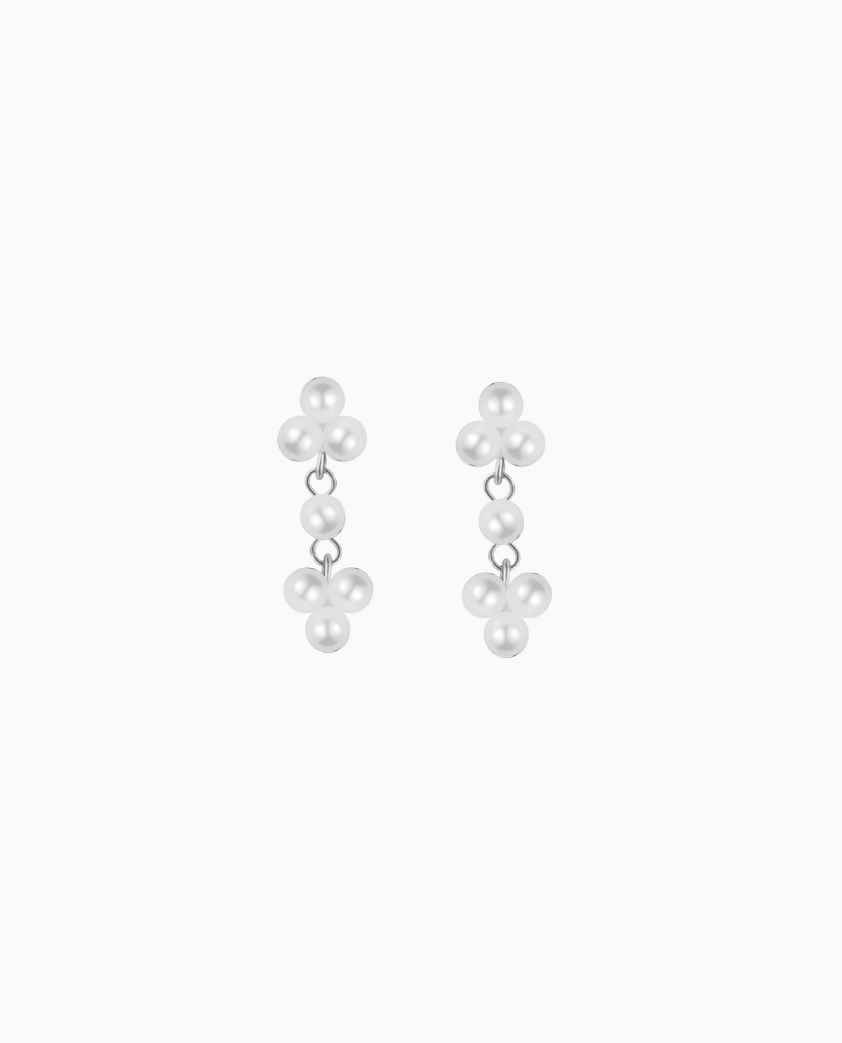 Nigella Earrings in 925 sterling zilver met delicate schelpparels