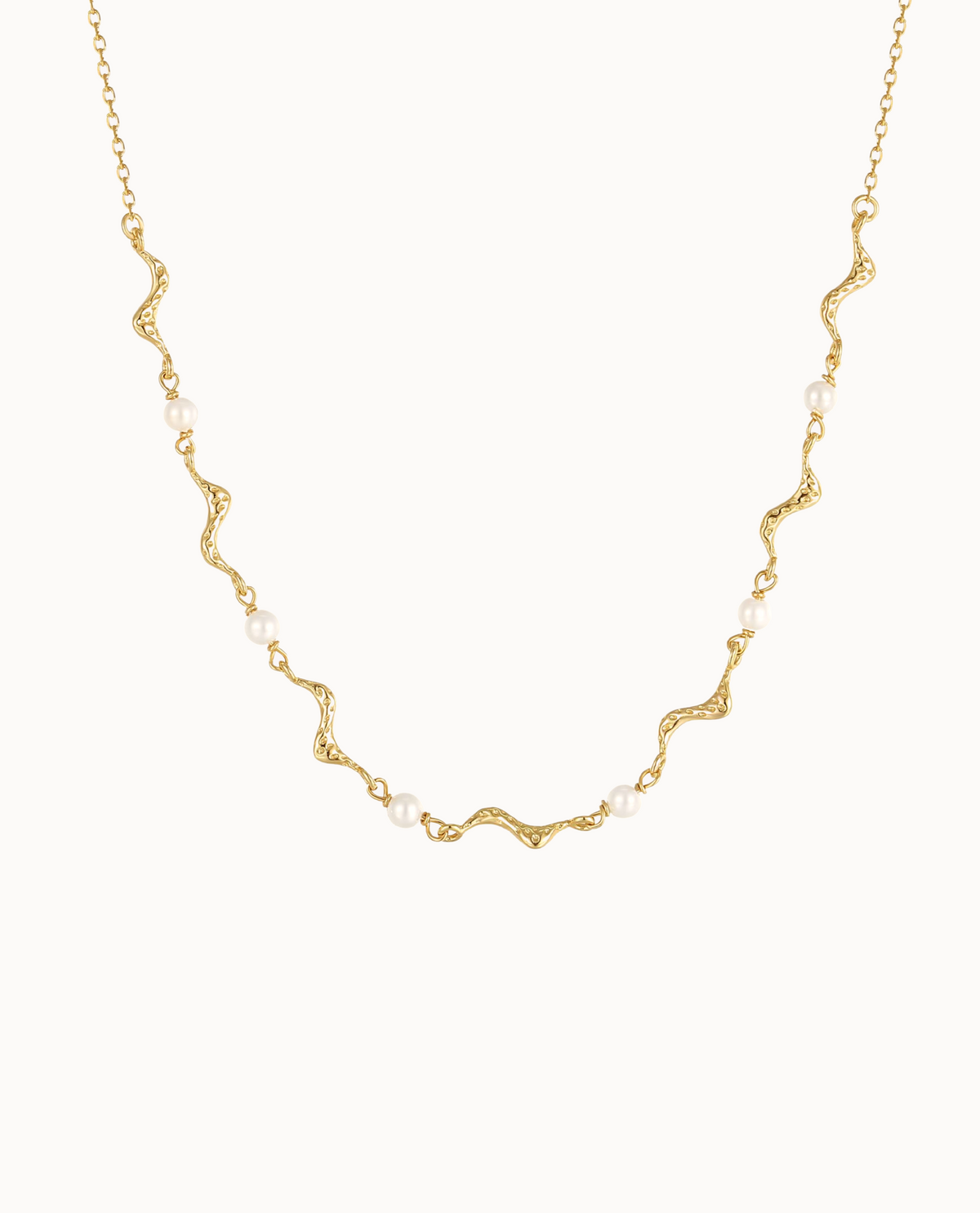 Lorelai Necklace aus 18K vergoldetem Sterlingsilber mit kleinen Perlmuttperlen