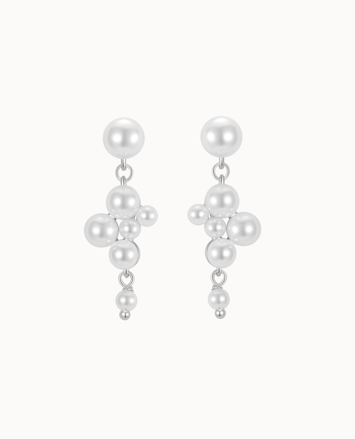 Sabella earrings in 925 sterling silver with clusters of pearls