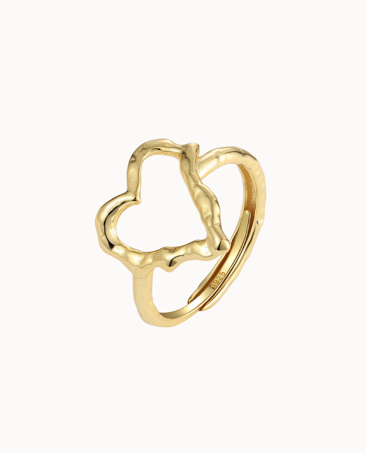 Samoa ring in 18K gold-plated sterling silver shaped like an abstract, wavy heart
