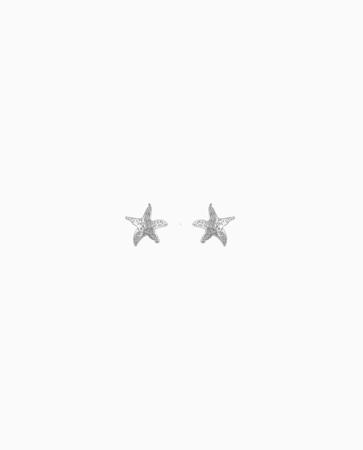 Tao Petite Studs i 925 sterlingsølv – små ørestikker formet som søstjerner
