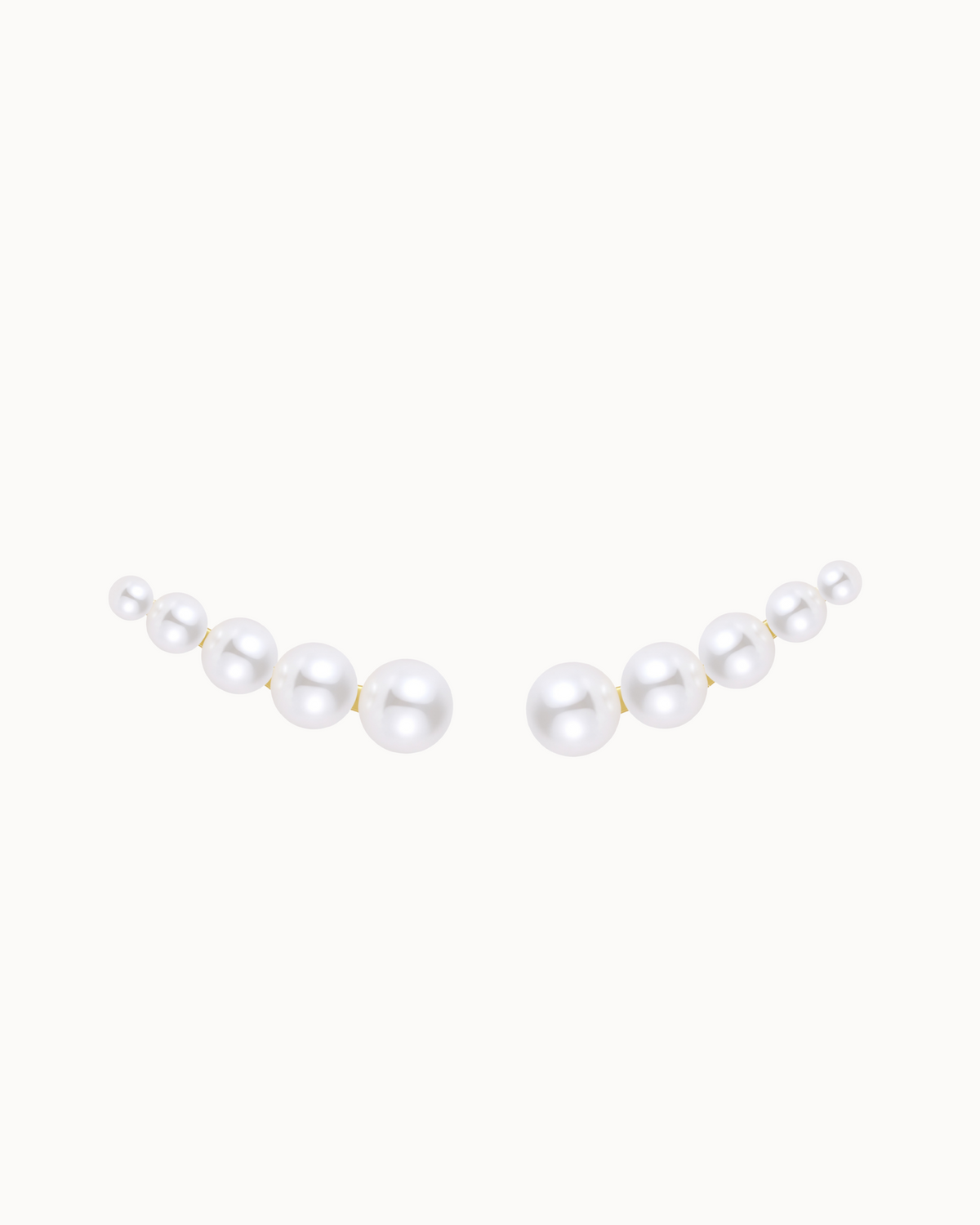 Varuna Ear Climber aus 18K vergoldetem Sterlingsilber, besetzt mit kleinen Perlen