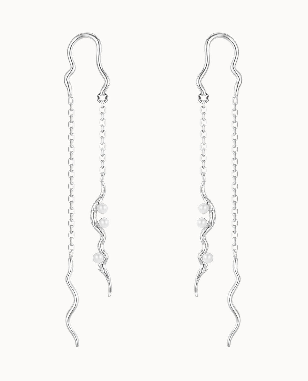 Velora Earrings i 925 sterlingsølv med lange kæder og små perler