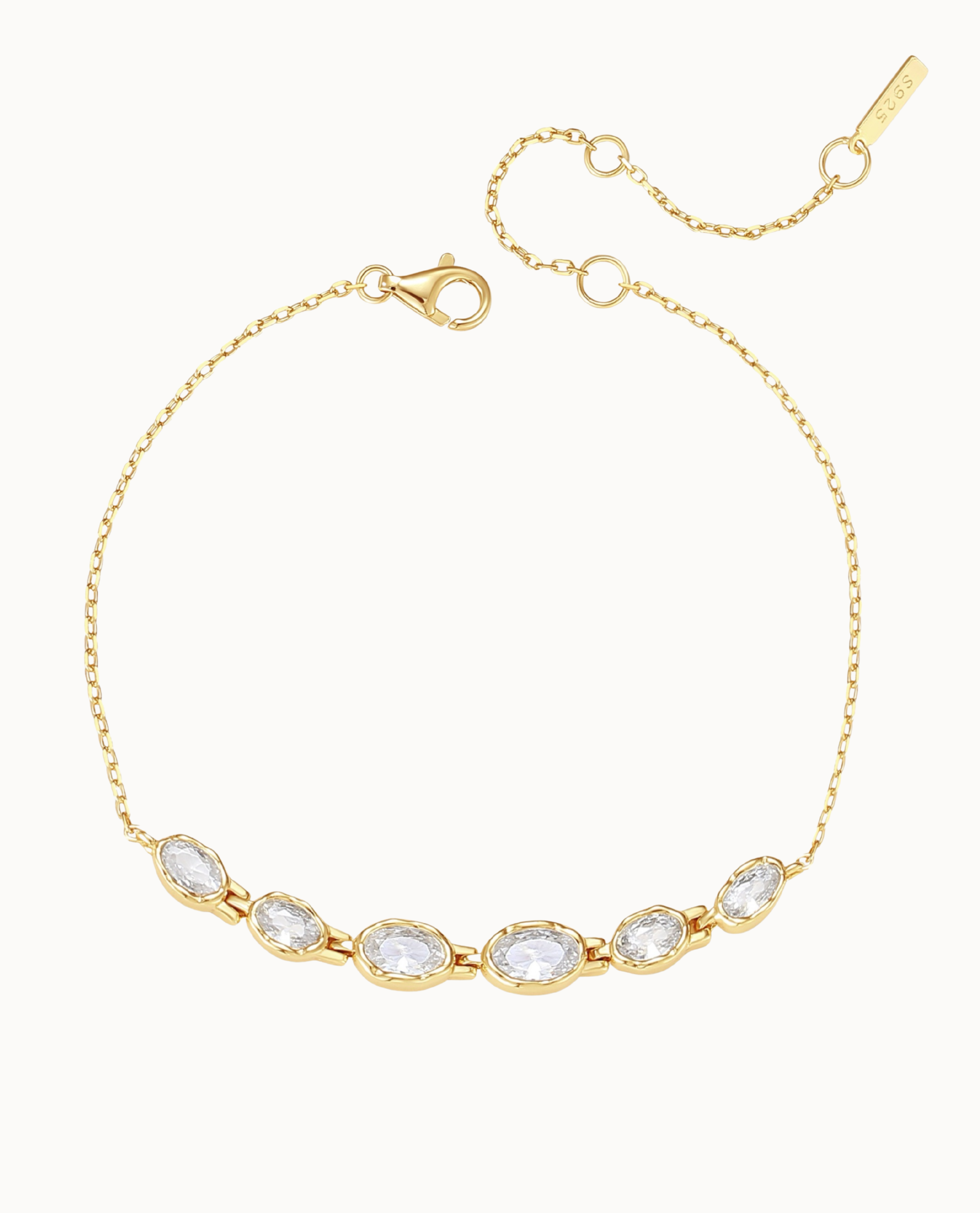 Akhen Armband aus 18K vergoldetem Sterlingsilber mit ovalen Zirkonen in organischer Fassung