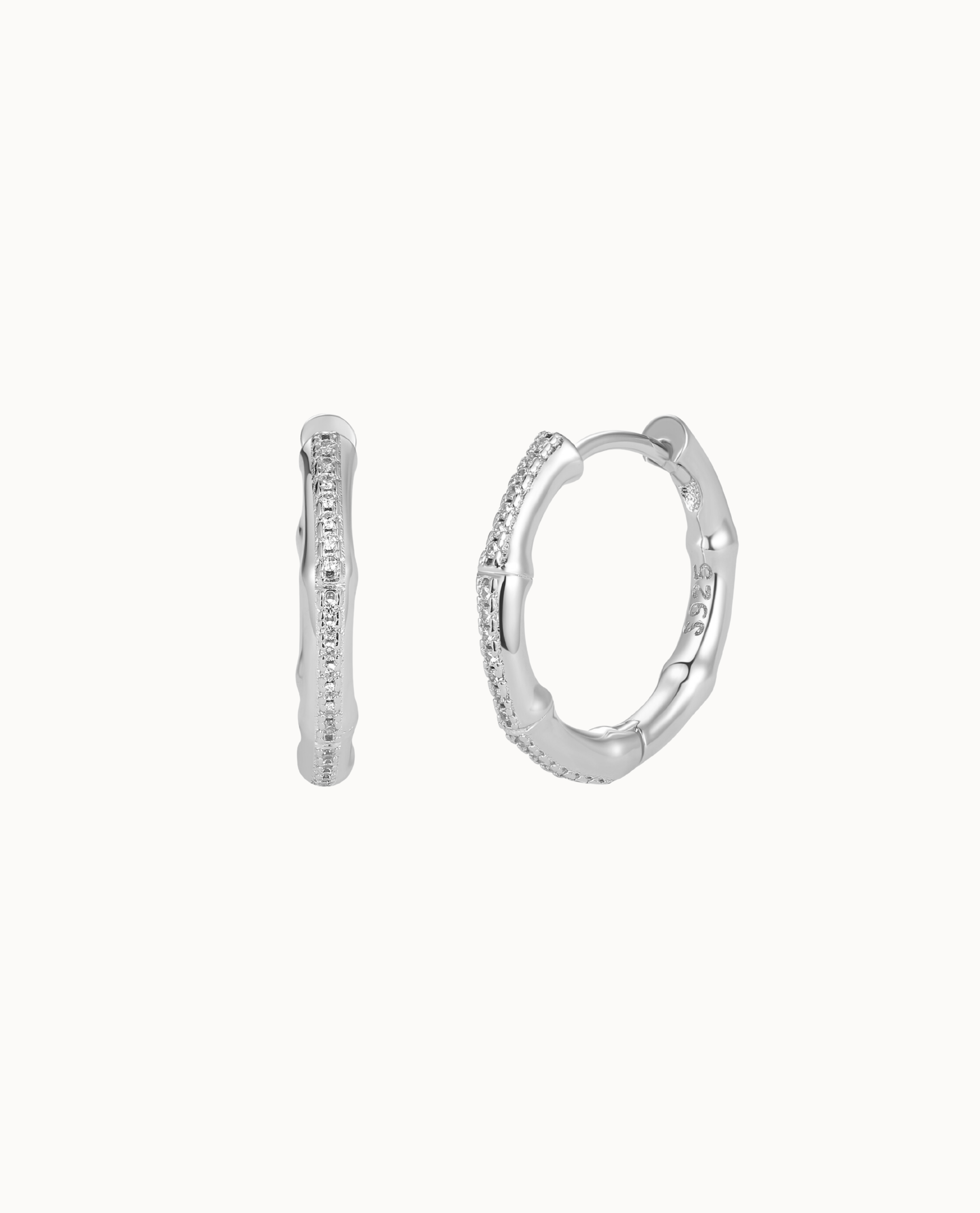 Bao Earrings aus 925er Sterlingsilber – Creolen mit Zirkonia