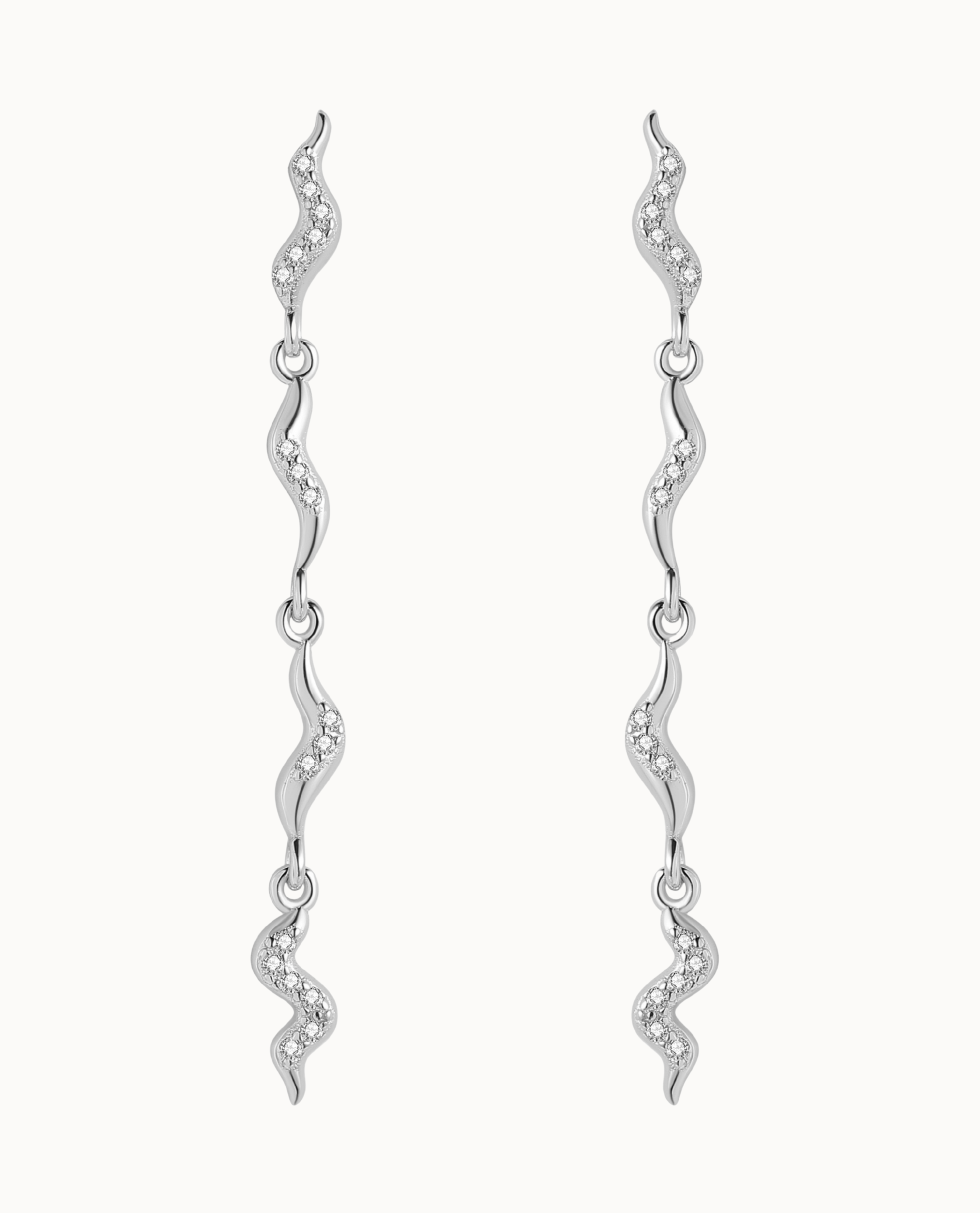 Chara Earrings i 925 sterlingsølv med fire vedhæng fyldt med zirkoner
