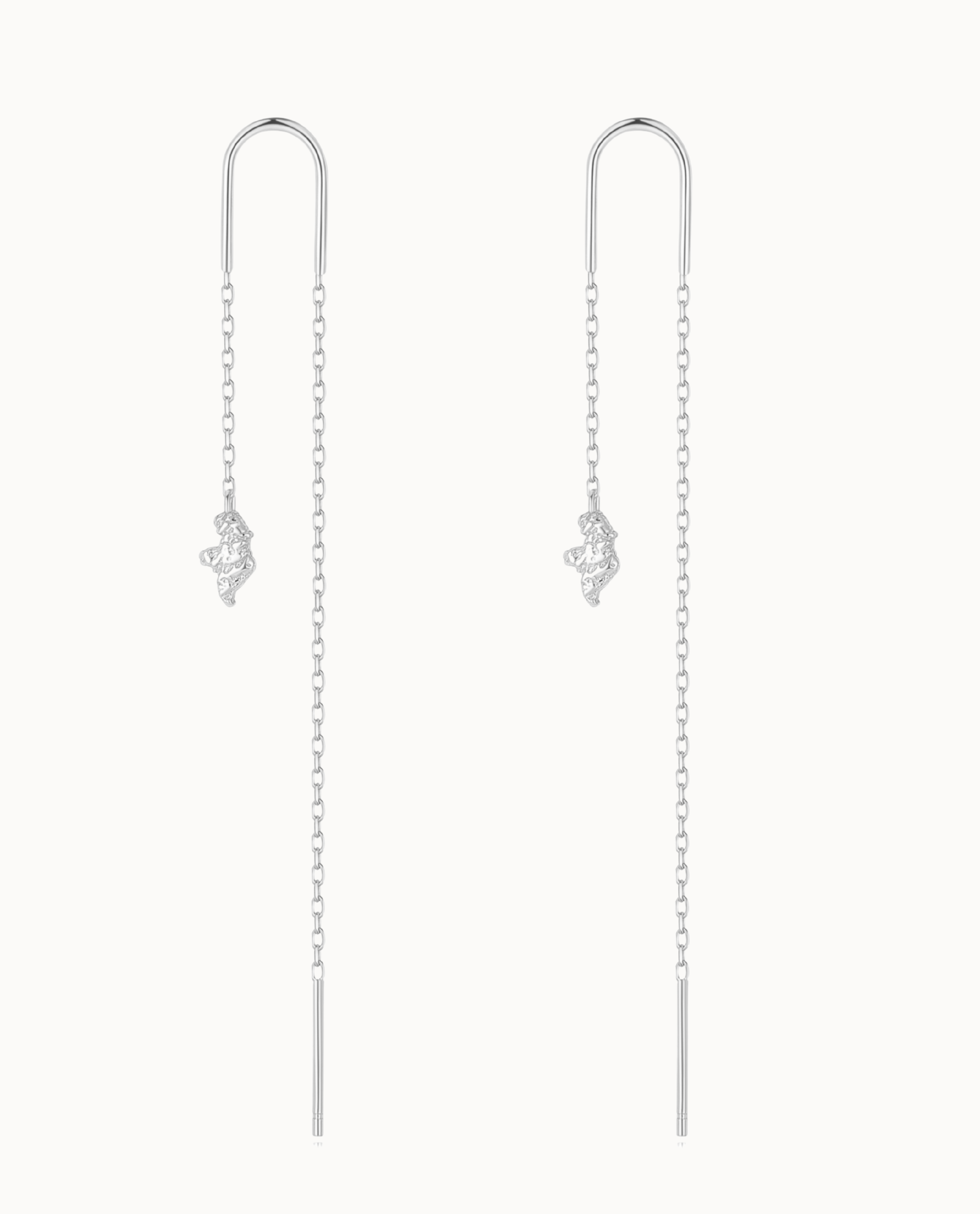 Dhara oorbellen in 925 sterling zilver met organische hangers