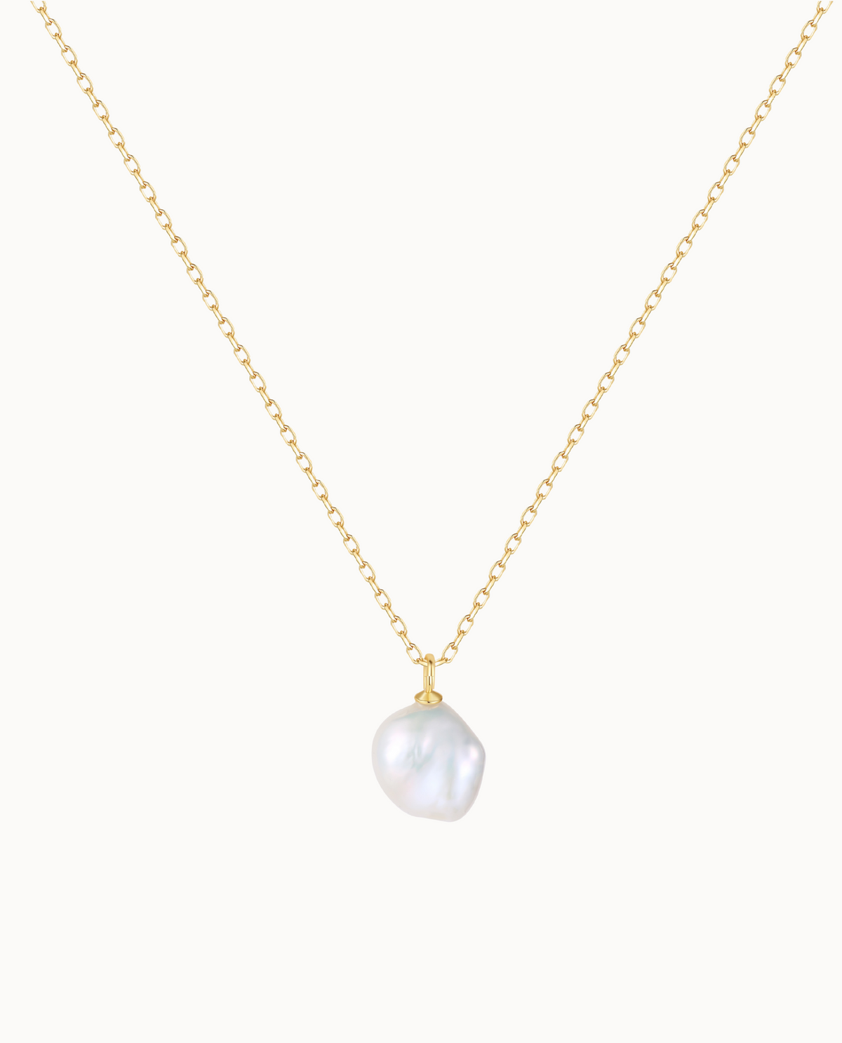 Endri necklace in 18K gold-plated sterling silver with a large freshwater pearl pendant