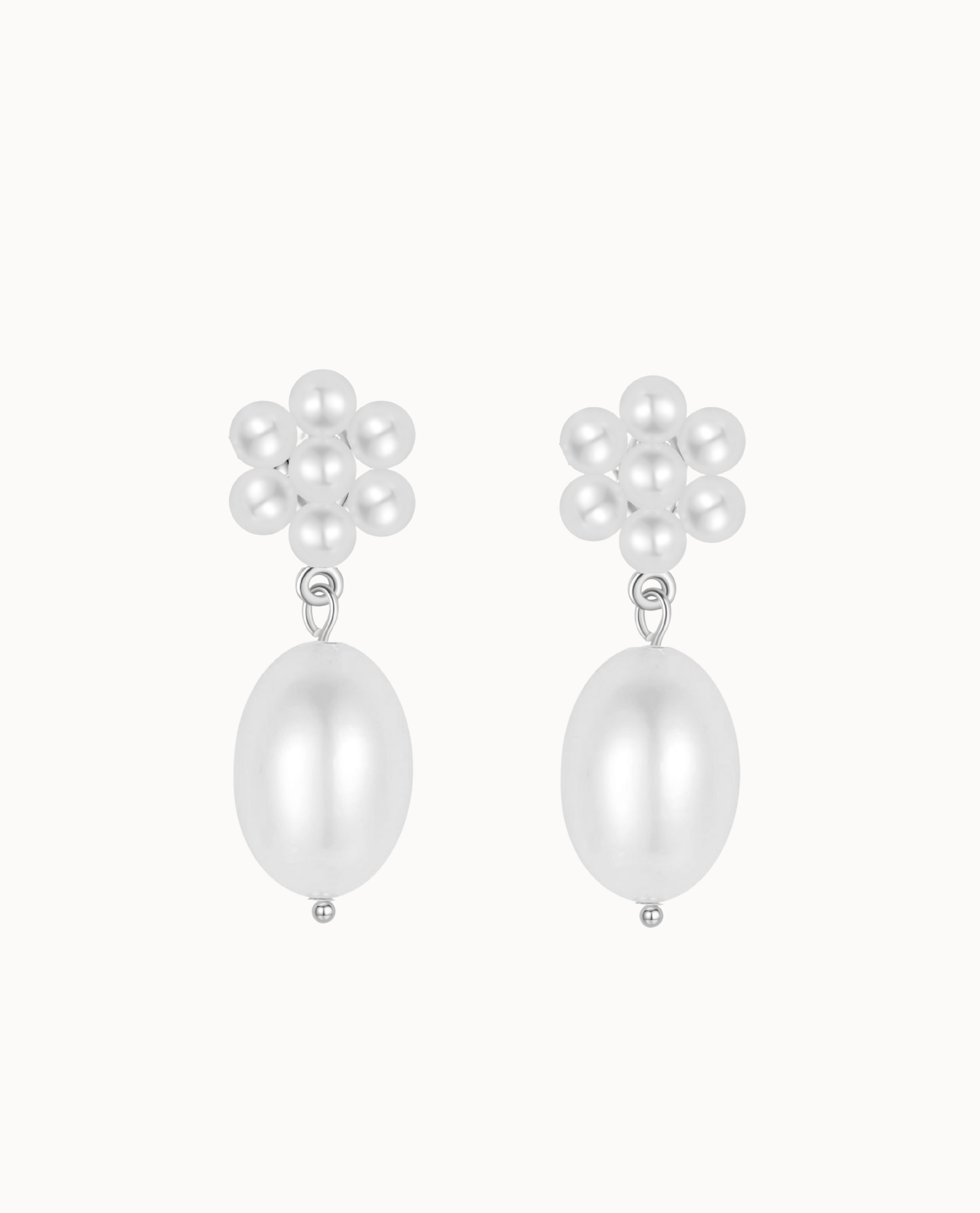 Fleur Earrings in 925 sterling zilver met elegante bloem van schelpparels