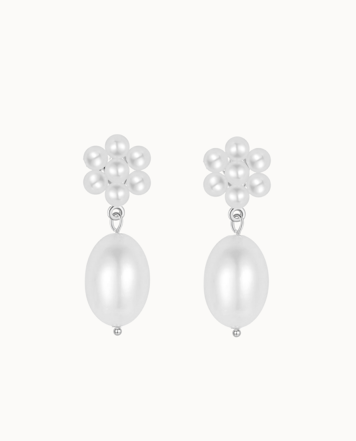 Fleur Earrings in 925 sterling silver with an elegant flower of shell pearls