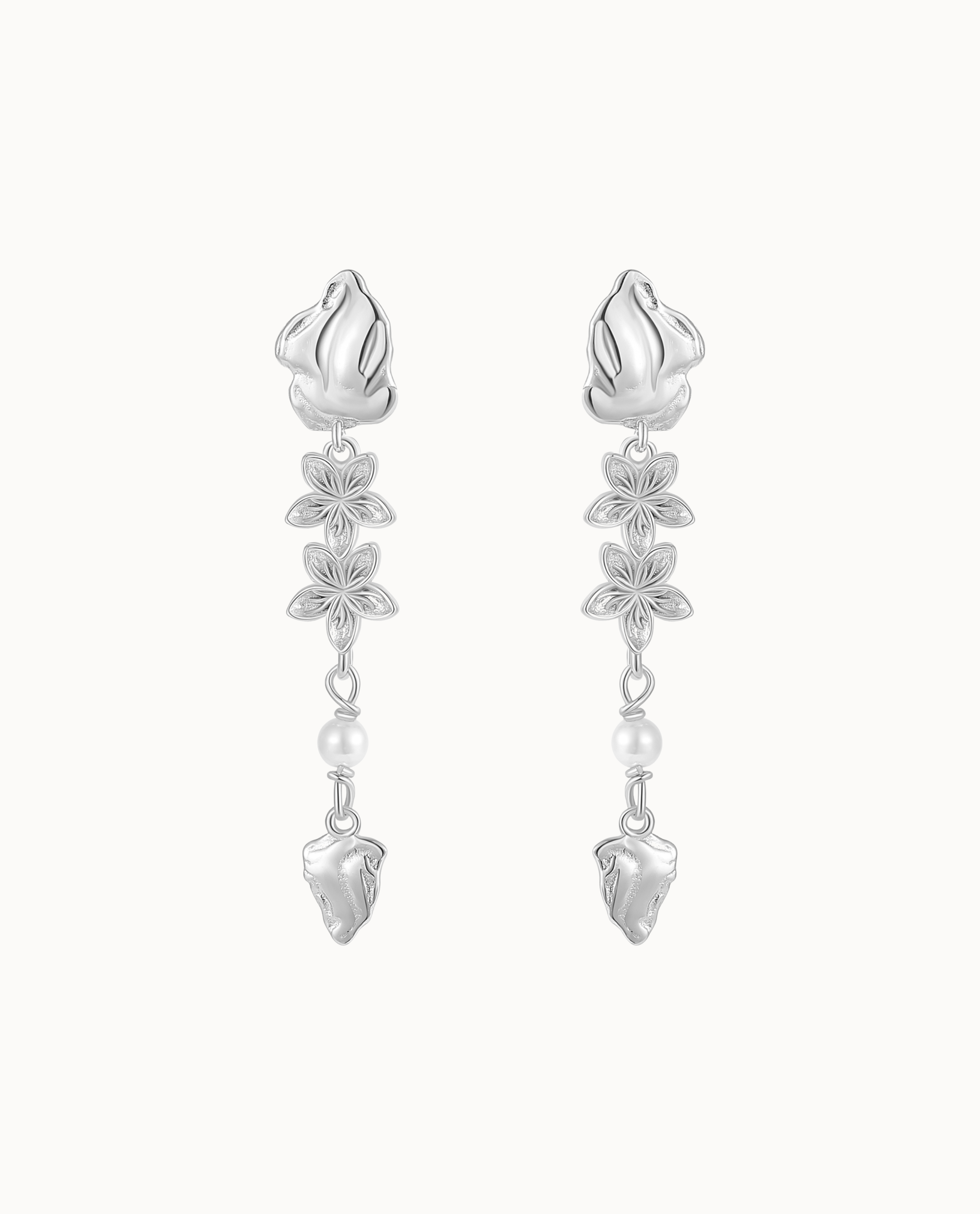 Haiti Earrings i 925 sterlingsilver med blommor, pärla och skulptural havsform