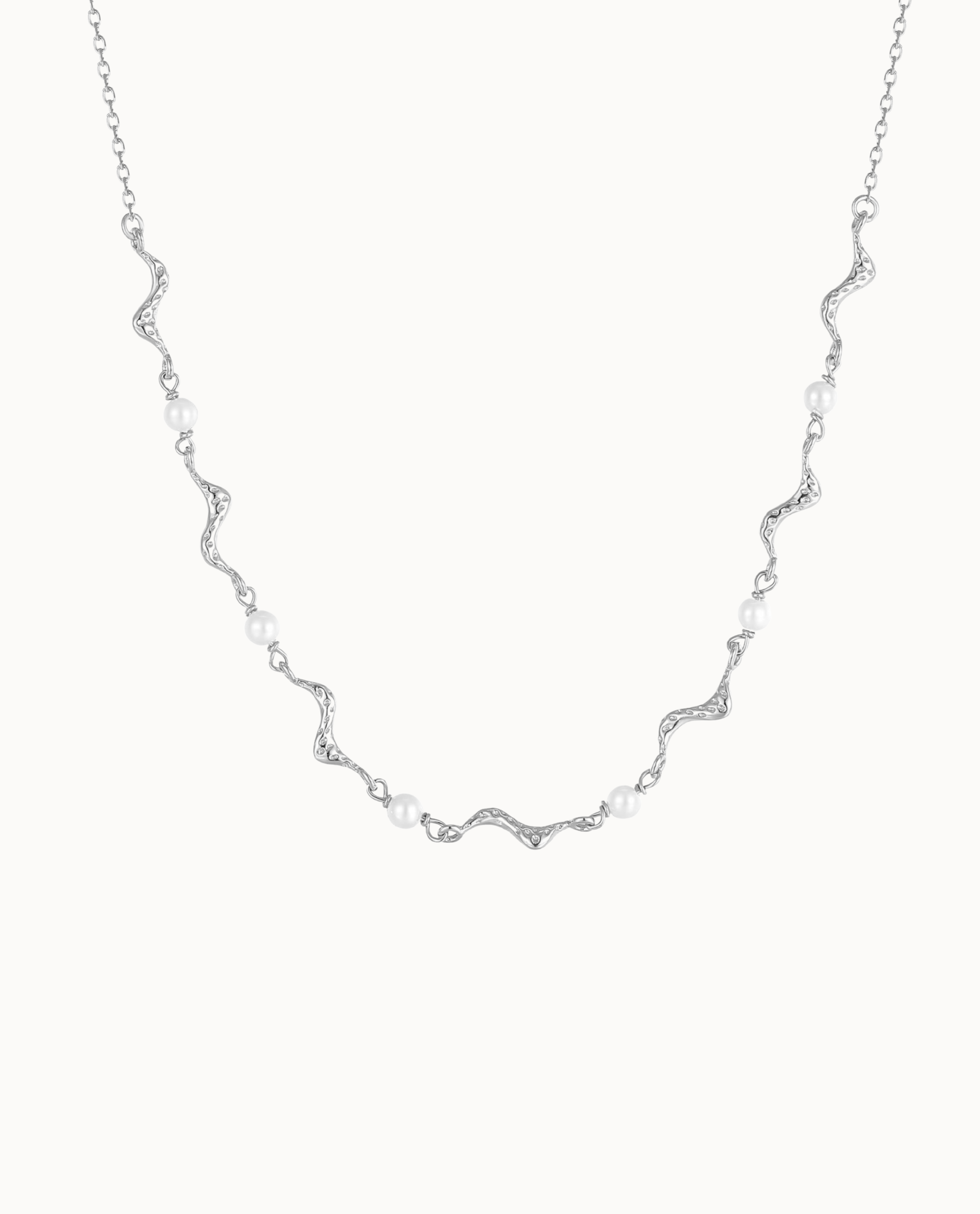 Lorelai Necklace i 925 sterlingsølv med små perlemorsperler
