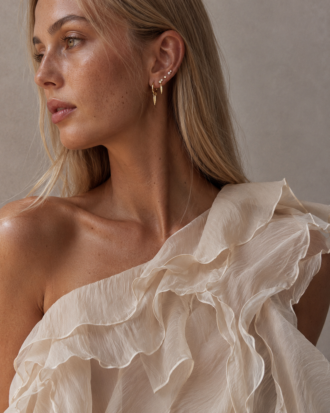 Luli Earrings, forgyldte klikcreoler fra Bamboo Kollektionen