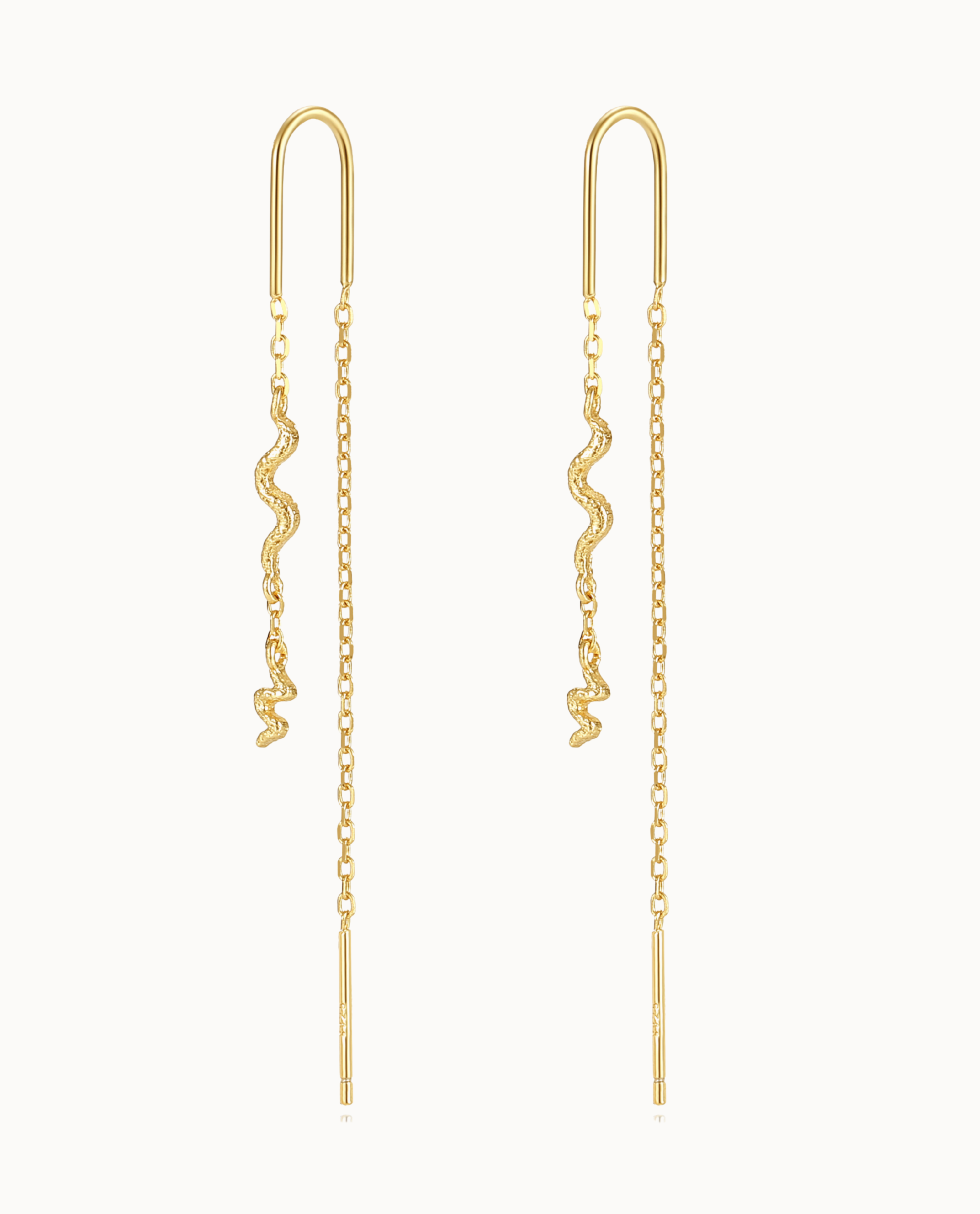 Mamba Ohrringe aus 18K vergoldetem Sterlingsilber mit feiner Kette und detaillierter Schlange