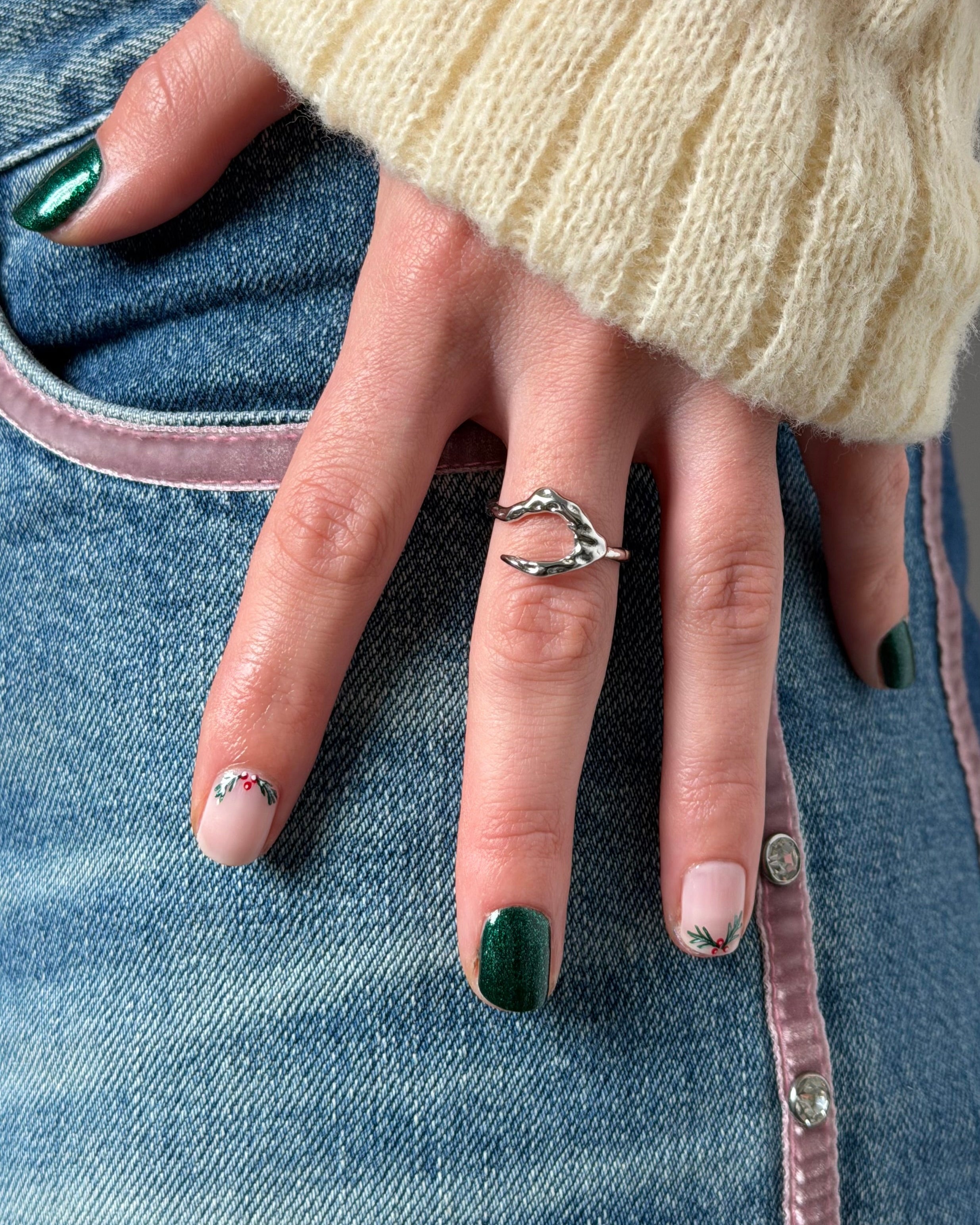 Muriel Ring mit strukturierter, organischer Oberfläche aus 925er Sterlingsilber