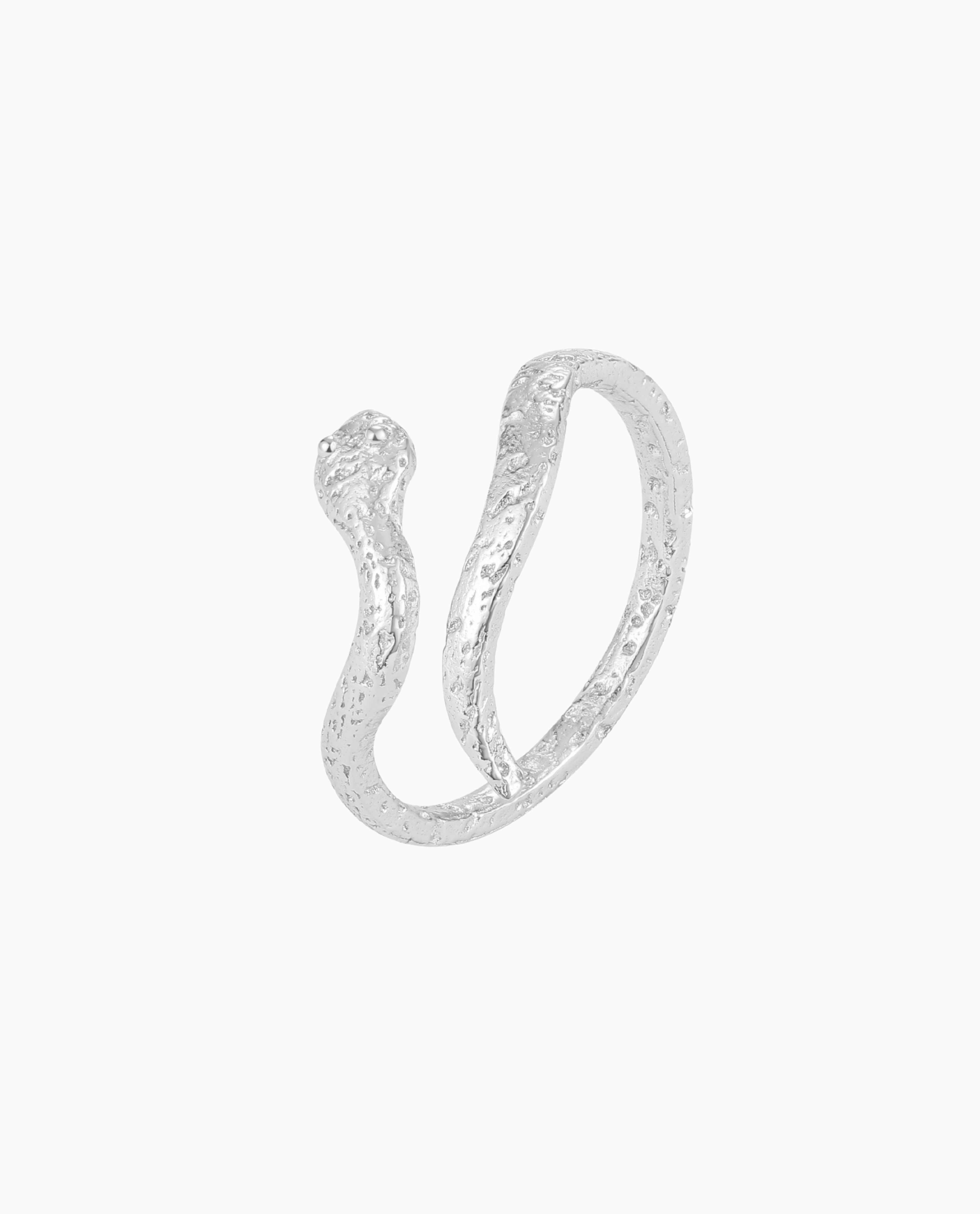 Taipan Ring aus 925er Sterlingsilber mit offener Schlangenform und roher Textur