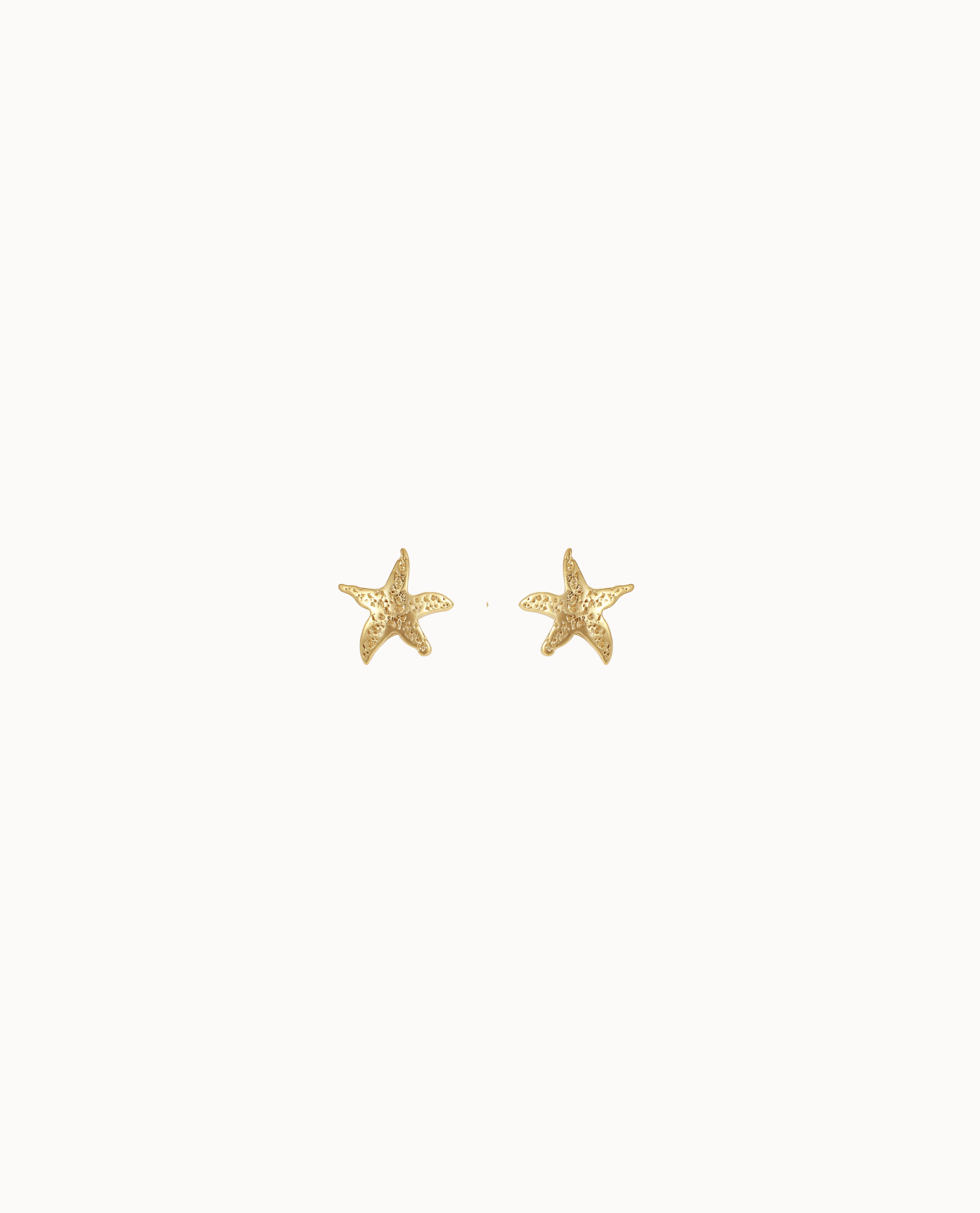 Tao Petite Studs – søstjerneformede ørestikker i 18K forgyldt sterlingsølv
