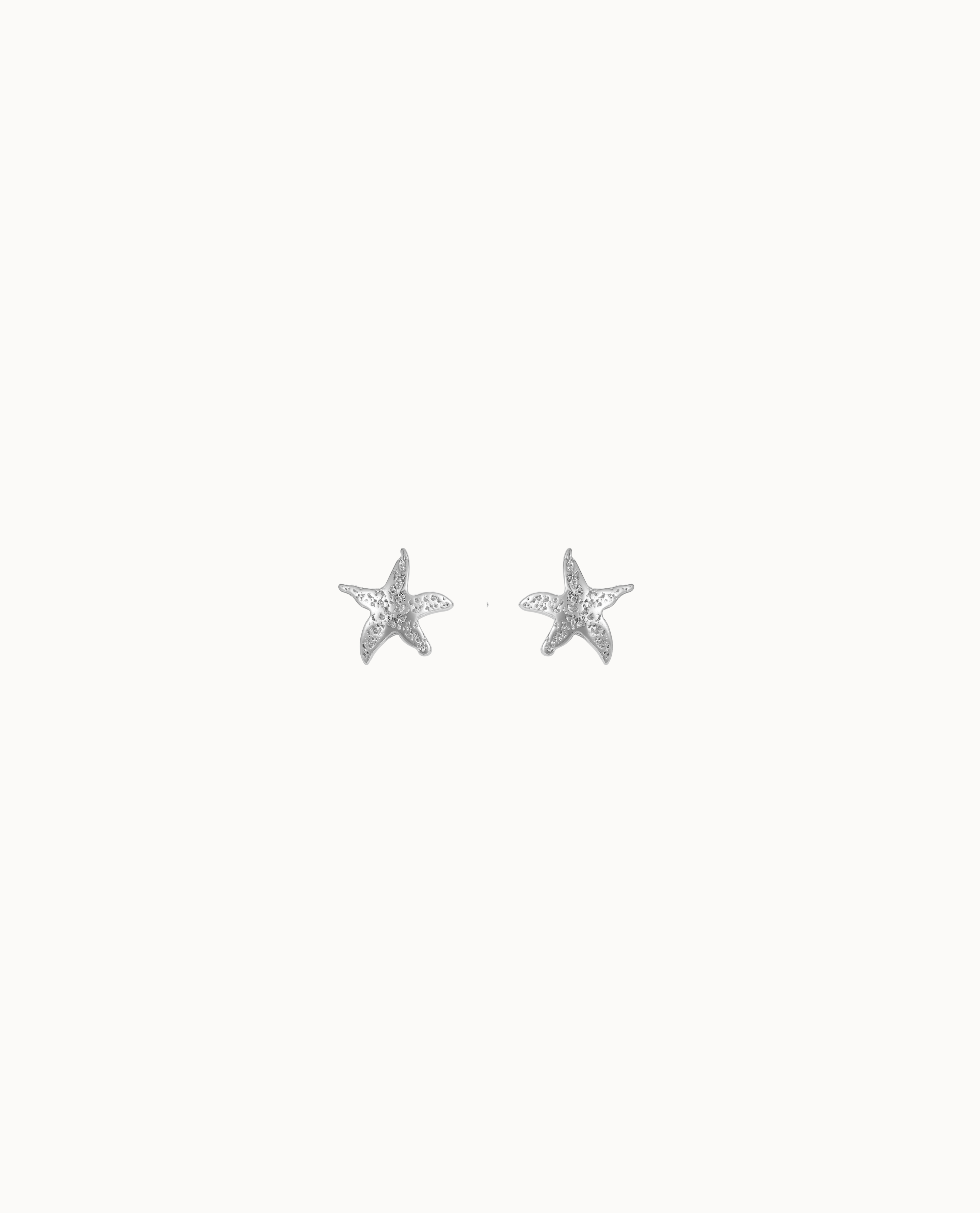 Tao Petite Studs aus 925er Sterlingsilber – kleine Ohrstecker in Form von Seesternen