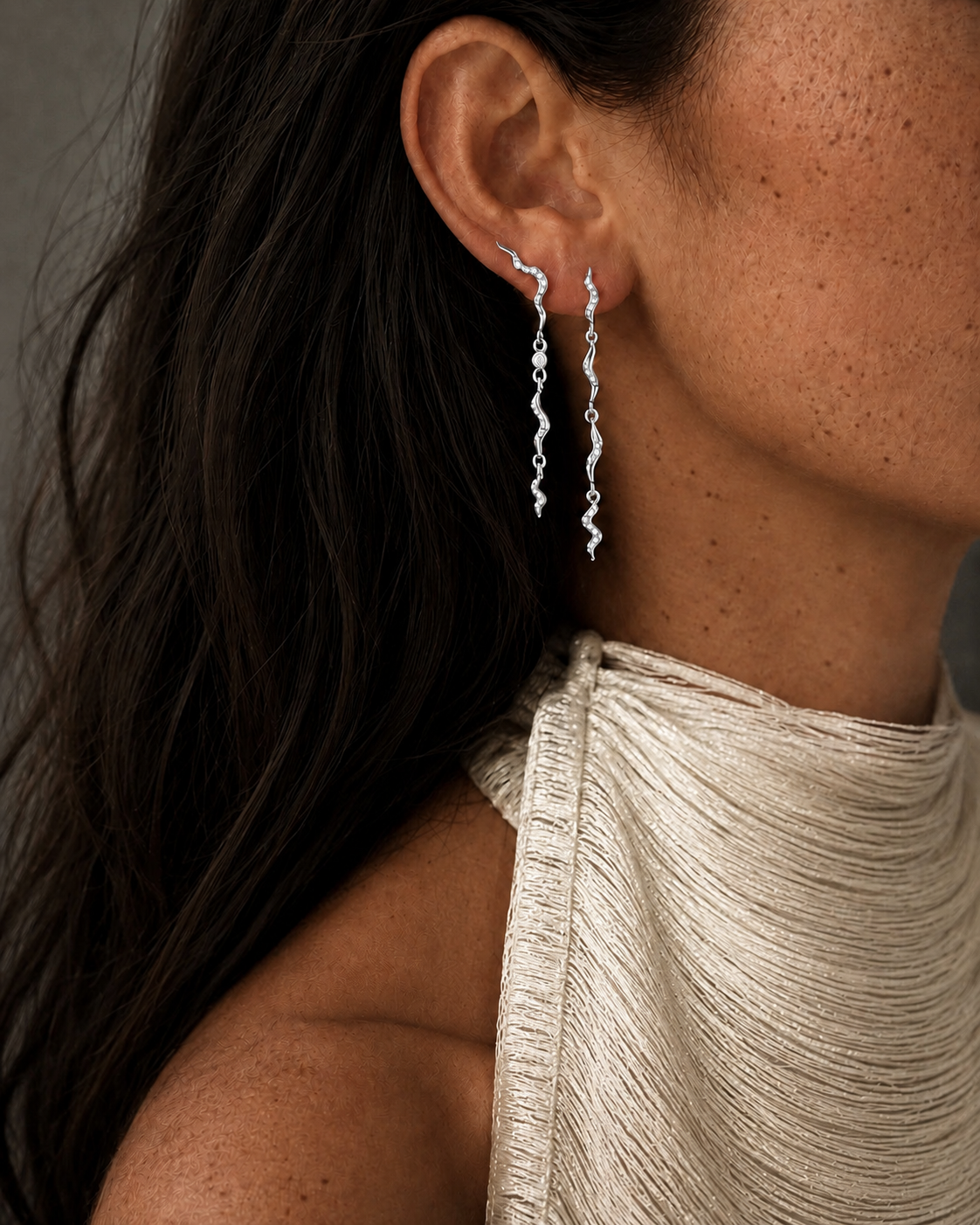 Venus Earrings i 925 sterlingsølv med klare zirkoner