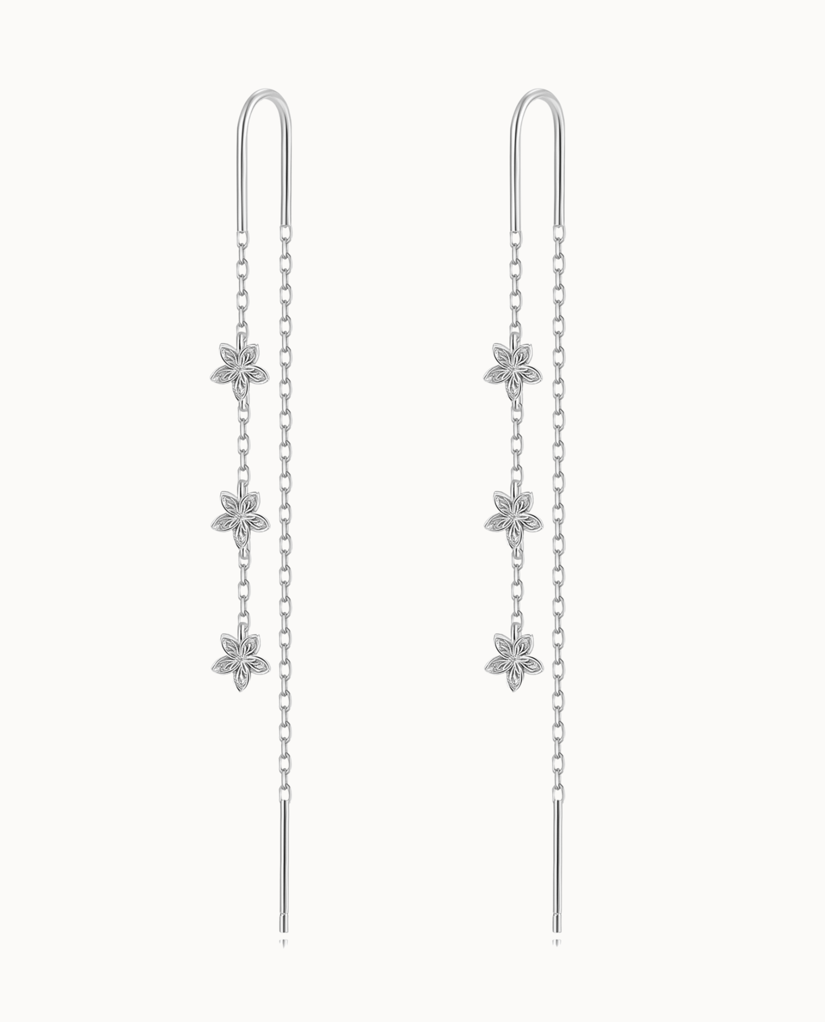 Zahra Earrings – kædeøreringe i 925 sterlingsølv med små blomster